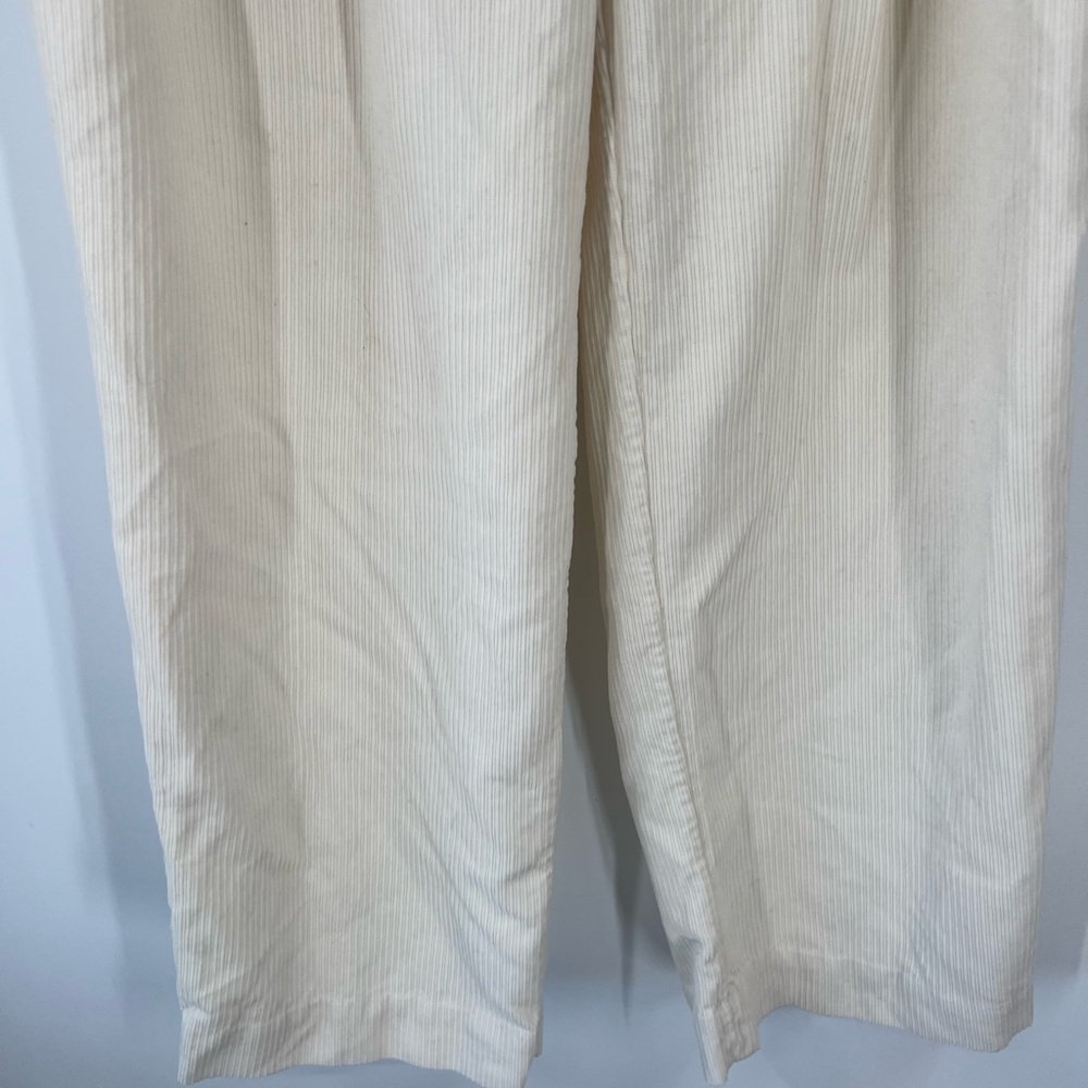 Toteme Pleated Silk and Organic Cotton-Blend Corduroy Wide-Leg Pants in Ecru - Picture 4 of 11